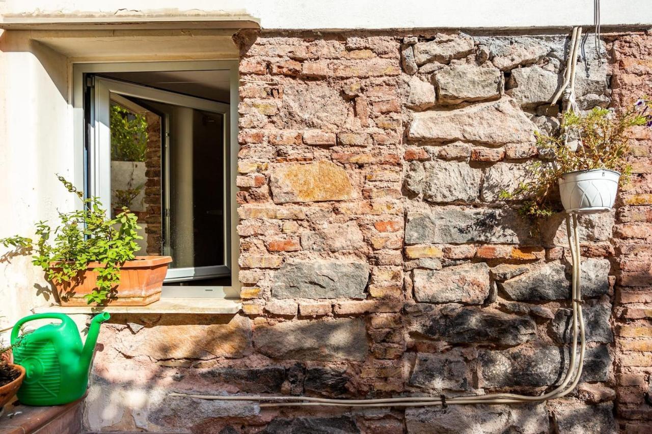 Home Rising Sun - Rooms With Private Bathrooms Катания Экстерьер фото