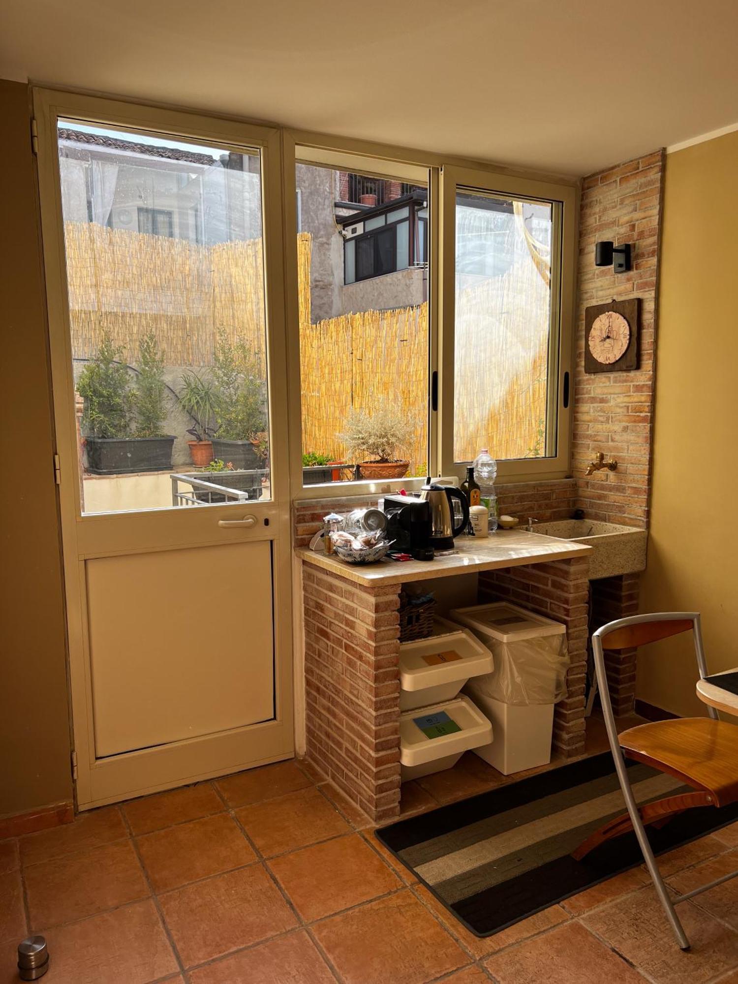 Home Rising Sun - Rooms With Private Bathrooms Катания Экстерьер фото
