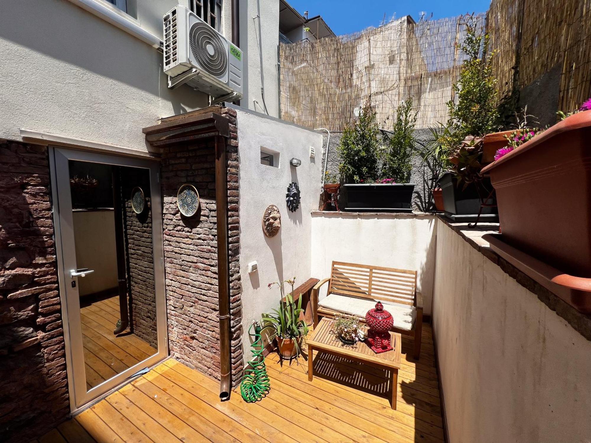 Home Rising Sun - Rooms With Private Bathrooms Катания Экстерьер фото